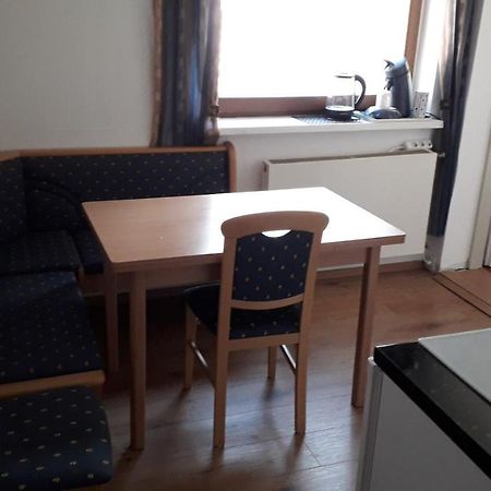 Emi Apartamento Klagenfurt am Woerthersee Exterior foto